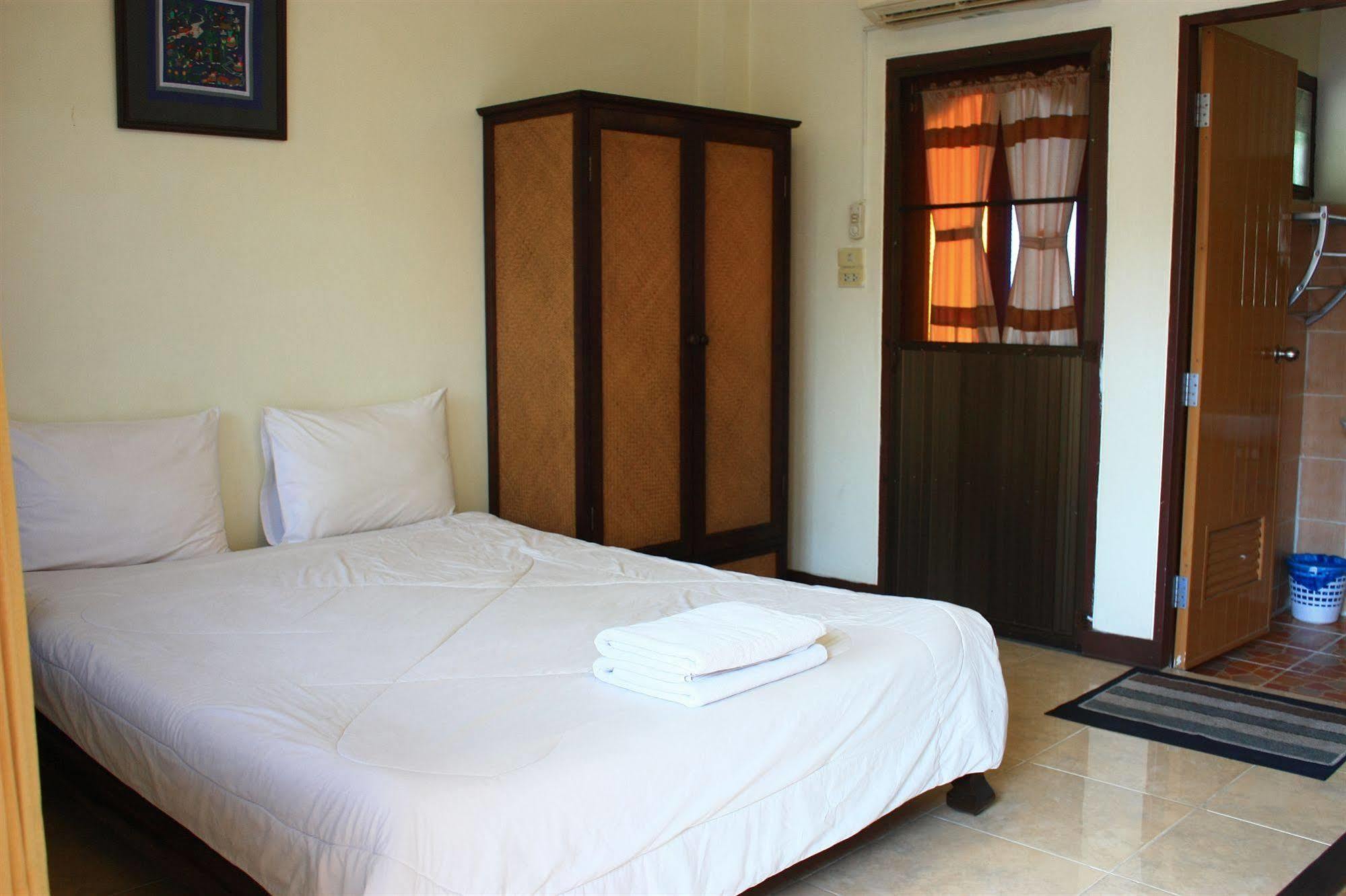 โรงแรมตีฆ้อง - Tri Gong Hotel Chiang Mai Exterior photo
