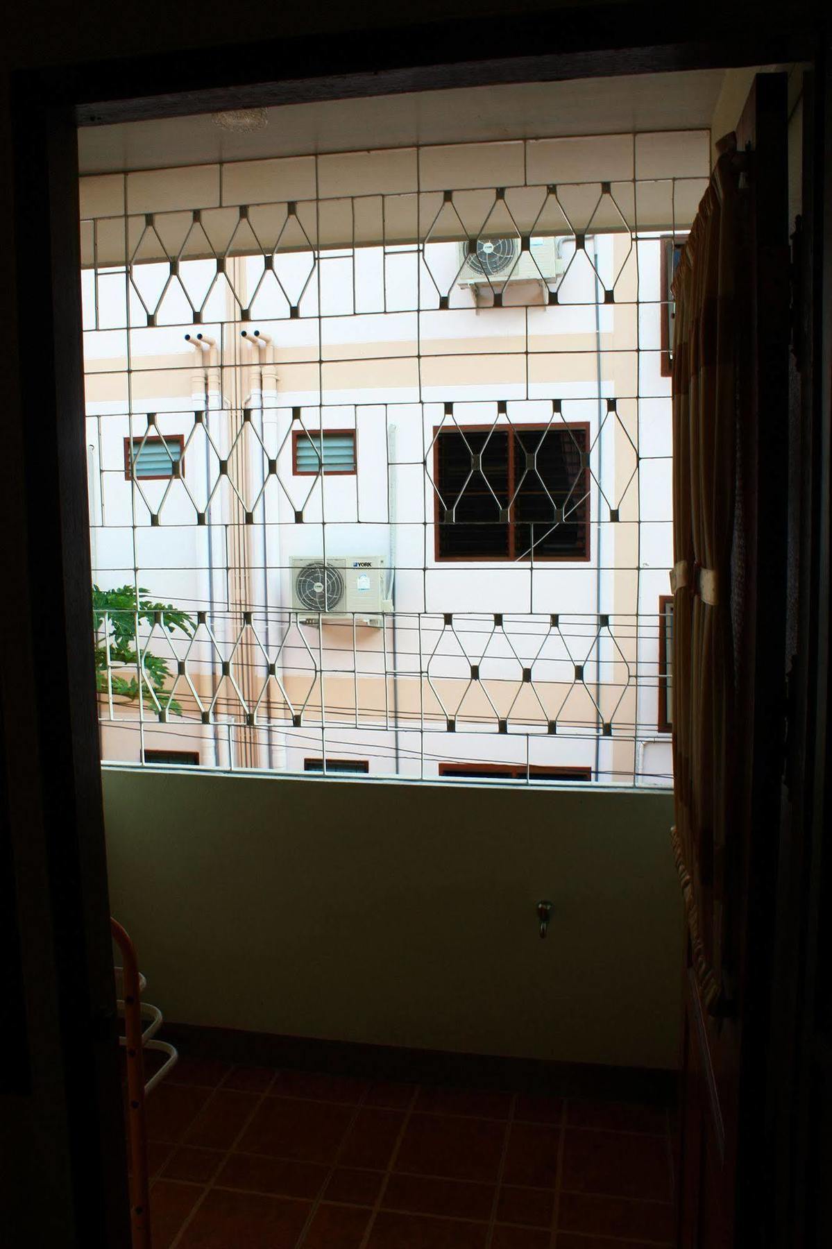 โรงแรมตีฆ้อง - Tri Gong Hotel Chiang Mai Exterior photo