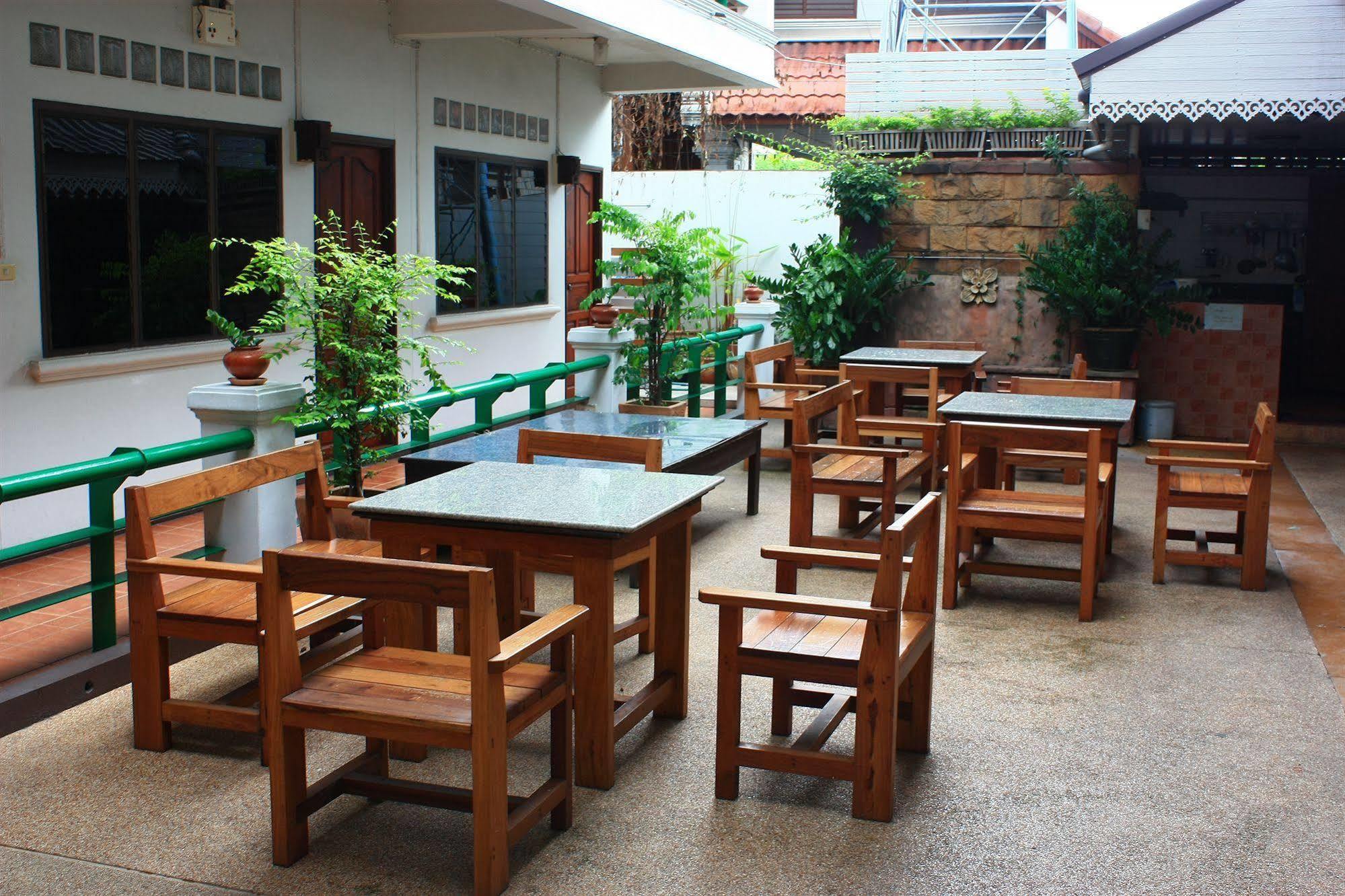 โรงแรมตีฆ้อง - Tri Gong Hotel Chiang Mai Exterior photo
